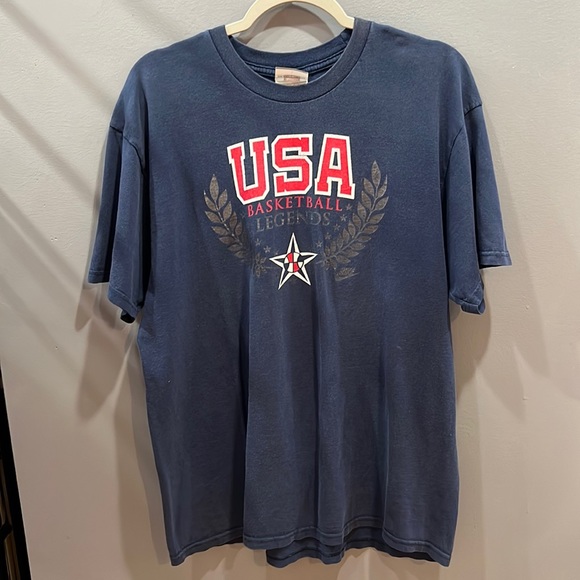 Vintage USA Basketball T-Shirt Size Large - Picture 1 of 3